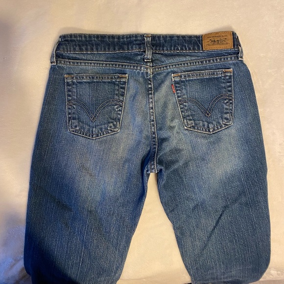 perfect condition Levi’s - Picture 3 of 3
